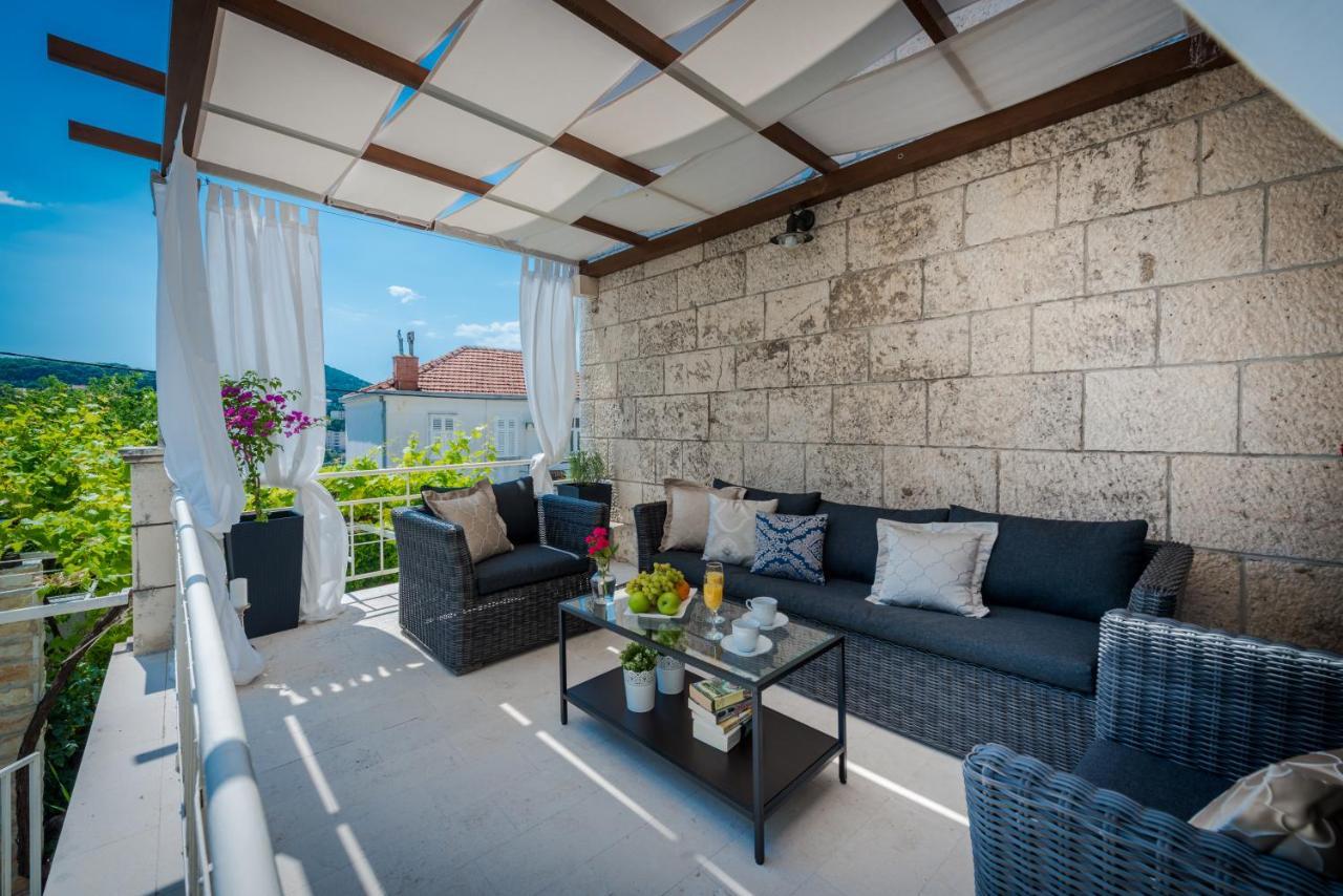 Superior Stunning Apartment Gravosa With A Free Parking Дубровник Екстер'єр фото
