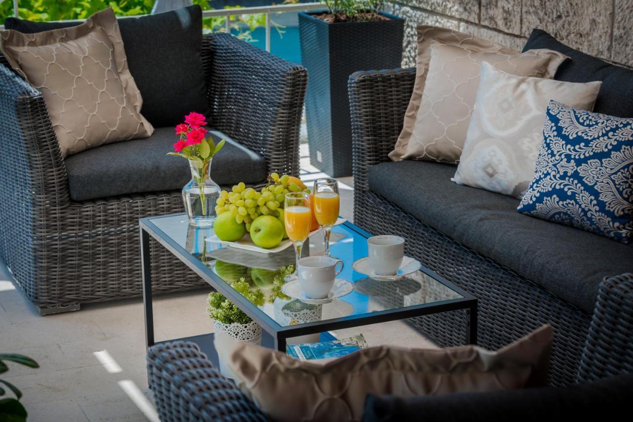 Superior Stunning Apartment Gravosa With A Free Parking Дубровник Екстер'єр фото